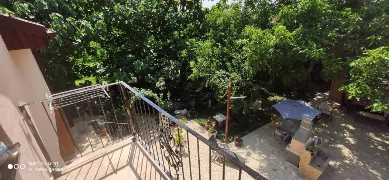 Hotel Casa Magnolia Douăzeci şi Trei August Exterior foto